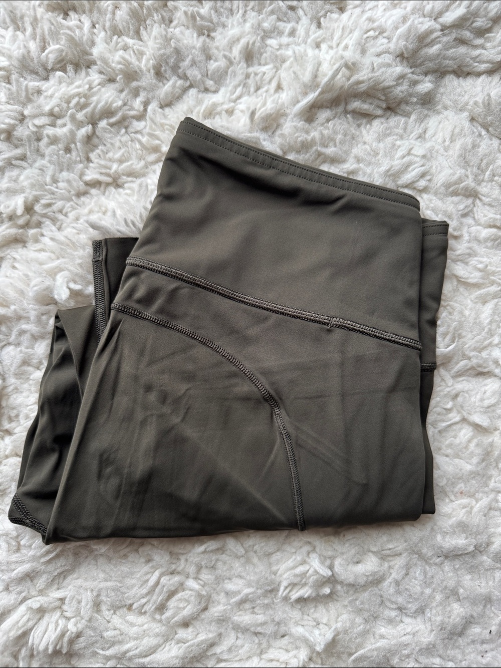 Lululemon Wunder Under Crops